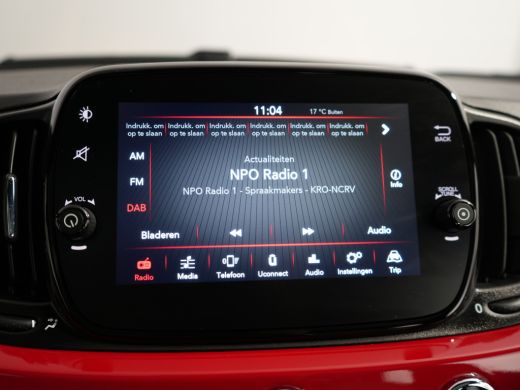 Fiat 500 1.0 Hybrid Dolcevita | Airco | Cruise control | Lichtmetalen velgen 15" ActivLease financial lease