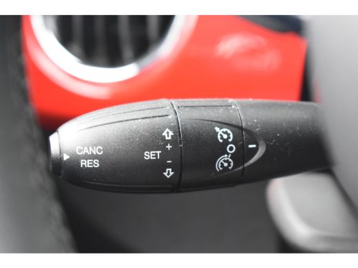 Fiat 500 1.0 Hybrid Dolcevita | Panoramadak | Navigatie by App | Half-Leder | 15"LMV | Cruise Control | !! ActivLease financial lease