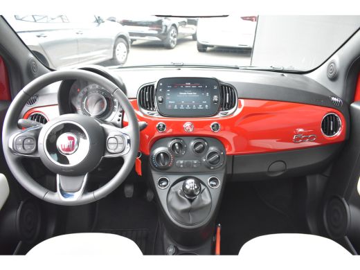 Fiat 500 1.0 Hybrid Dolcevita | Panoramadak | Navigatie by App | Half-Leder | 15"LMV | Cruise Control | !! ActivLease financial lease