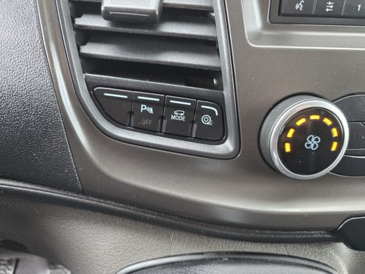 Ford Transit 350 2.0 TDCI L2 H2 - 130 Pk - Euro 6 - Airco - Cruise Control ActivLease financial lease