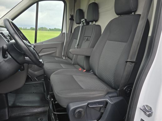 Ford Transit 350 2.0 TDCI L2 H2 - 130 Pk - Euro 6 - Airco - Cruise Control ActivLease financial lease
