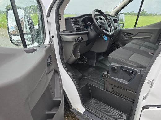 Ford Transit 350 2.0 TDCI L2 H2 - 130 Pk - Euro 6 - Airco - Cruise Control - PDC ActivLease financial lease