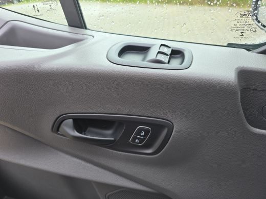 Ford Transit 350 2.0 TDCI L2 H2 - 130 Pk - Euro 6 - Airco - Cruise Control - PDC ActivLease financial lease