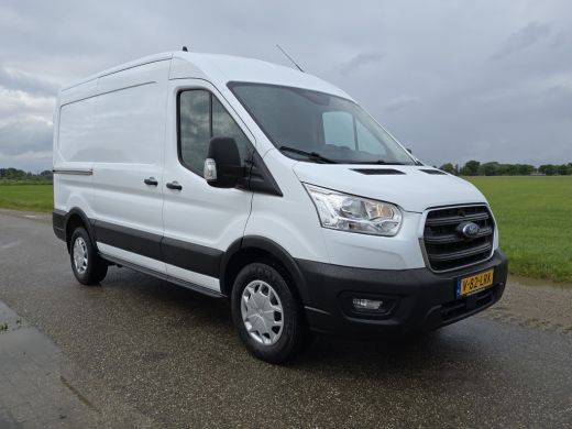 Ford Transit 350 2.0 TDCI L2 H2 - 130 Pk - Euro 6 - Airco - Cruise Control - PDC ActivLease financial lease