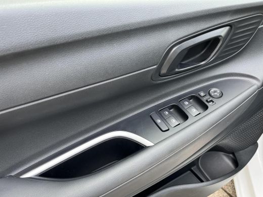 Hyundai i20 1.0 T-GDI Comfort Smart | Navigatie | Cruise Control | Achteruitrijcamera | Rijklaarprijs! | ActivLease financial lease