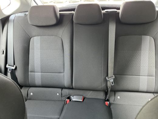 Hyundai i20 1.0 T-GDI Comfort Smart | Navigatie | Cruise Control | Achteruitrijcamera | Rijklaarprijs! | ActivLease financial lease