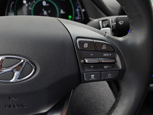 Hyundai IONIQ 1.6 GDi PHEV Premium | Stoelgeheugen | Stoelkoeling en verwarming | Stoelverwarming achter | Stuu... ActivLease financial lease