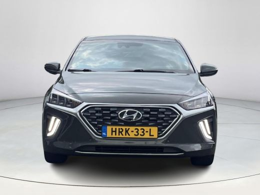 Hyundai IONIQ 1.6 GDi PHEV Premium | Stoelgeheugen | Stoelkoeling en verwarming | Stoelverwarming achter | Stuu... ActivLease financial lease