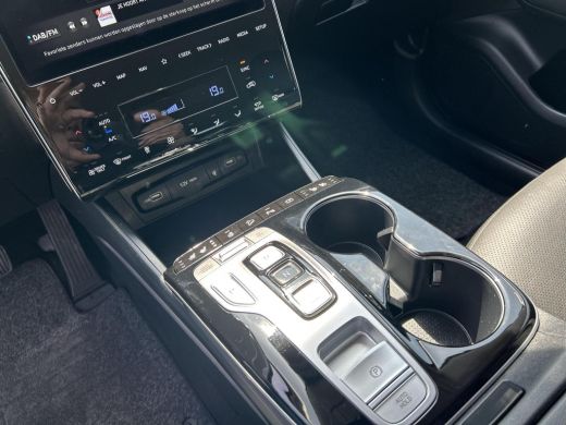 Hyundai Tucson 1.6 T-GDI PHEV Premium 4WD Climate control| Stoelverwarming| Apple carplay| Navigatiesysteem| 4 W... ActivLease financial lease
