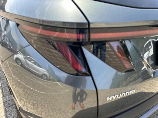 Hyundai Tucson 1.6 T-GDI PHEV Premium 4WD Climate control| Stoelverwarming| Apple carplay| Navigatiesysteem| 4 W... ActivLease financial lease