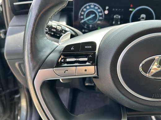 Hyundai Tucson 1.6 T-GDI PHEV Premium 4WD Climate control| Stoelverwarming| Apple carplay| Navigatiesysteem| 4 W... ActivLease financial lease