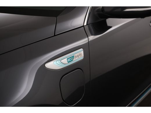 Kia Optima 2.0 GDI PHEV DynamicPlusLine Navigatie, Leder, Camera, Panoramadak, Trekhaak ActivLease financial lease