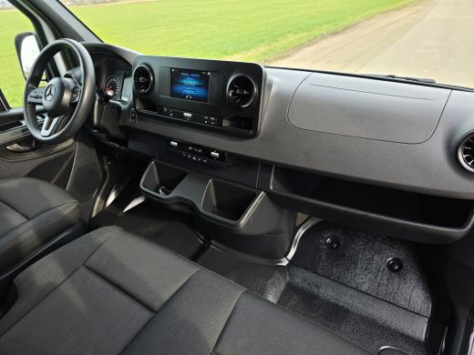 Mercedes-Benz Sprinter 317 1.9 CDI L3 H2 RWD - 170 Pk - Euro 6 - AUTOMAAT - MBUX - ParkeerCamera ActivLease financial lease