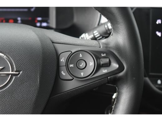 Opel Corsa 1.2 Elegance 100pk | Navigatie by App | Parkeersensoren | Climate Control | Half-Leder | Full-LED... ActivLease financial lease