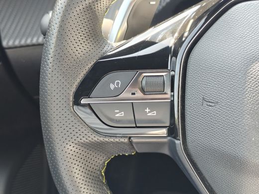 Peugeot 2008 1.2 PureTech GT Pack | Achteruitrijcamera | Apple Carplay/Android Auto|telefoonintegratie premium... ActivLease financial lease