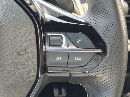 Peugeot 2008 1.2 PureTech GT Pack | Achteruitrijcamera | Apple Carplay/Android Auto|telefoonintegratie premium... ActivLease financial lease