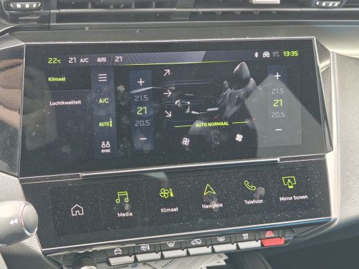 Peugeot 308 SW 1.2 Hybrid 145 e-DCS6 GT | Achteruitrijcamera | Cruise control adaptief met Stop&Go | Navigati... ActivLease financial lease