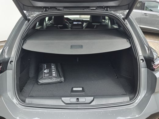 Peugeot 308 SW 1.2 Hybrid 145 e-DCS6 GT | Achteruitrijcamera | Cruise control adaptief met Stop&Go | Navigati... ActivLease financial lease