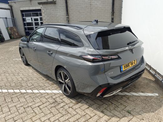 Peugeot 308 SW 1.2 Hybrid 145 e-DCS6 GT | Achteruitrijcamera | Cruise control adaptief met Stop&Go | Navigati... ActivLease financial lease