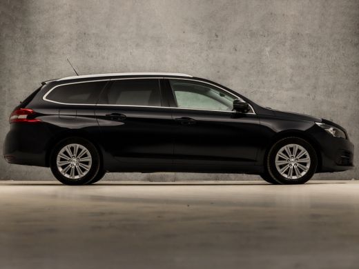 Peugeot 308 SW 1.2 PureTech Sport Automaat (PANORAMADAK, APPLE CARPLAY, GROOT. NAVI, 360 CAMERA, SPORTSTOELEN... ActivLease financial lease