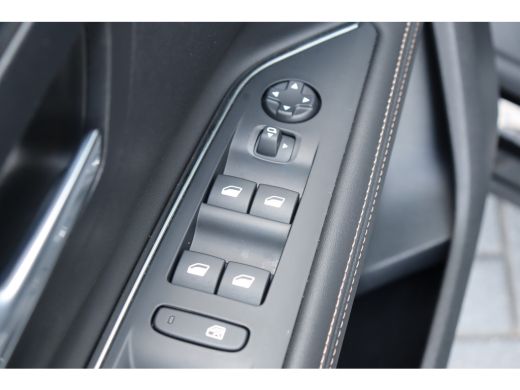Peugeot 5008 1.2 PURETECH 130PK GT PACK AUTOMAAT / NAVI / CLIMA / PDC / 19" LMV / CAMERA / KEYLESS / FULL-LED ... ActivLease financial lease