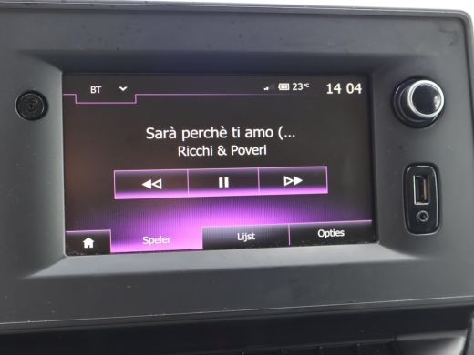 Renault Master T35 2.3 DCI 135 L2H2 COMFORT + APPLE CARPLAY | NAVIGATIE | CRUISE | DAB+ ActivLease financial lease