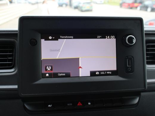 Renault Master T35 2.3 DCI 135 L2H2 COMFORT + APPLE CARPLAY | NAVIGATIE | CRUISE | DAB+ ActivLease financial lease