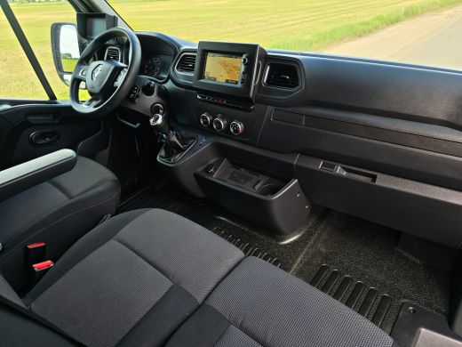 Renault Master T35 2.3 dCi Lowliner - 145 Pk - Euro 6 - Navi - Parkeercamera - Bakwagen - Plancher - Verkoopwagen ActivLease financial lease
