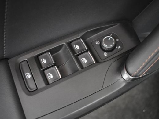 Seat Formentor 1.4 e-Hybrid VZ Performance 245pk | Adaptief cruise control | Navigatie | Keyless | Full led kopl... ActivLease financial lease