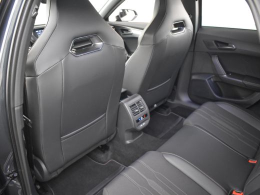Seat Formentor 1.4 e-Hybrid VZ Performance 245pk | Adaptief cruise control | Navigatie | Keyless | Full led kopl... ActivLease financial lease