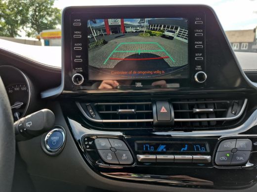 Toyota C-HR 2.0 Hybrid Bi-Tone | JBL audio | Stoelverwarming | Navigatie | Parkeersensoren | ActivLease financial lease
