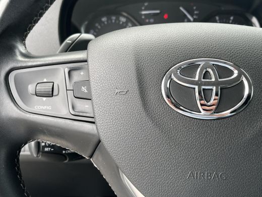 Toyota ProAce 2.0 D-4D Black Line | Automaat | Navigatie | Licht metalen velgen | Bluetooth | ActivLease financial lease