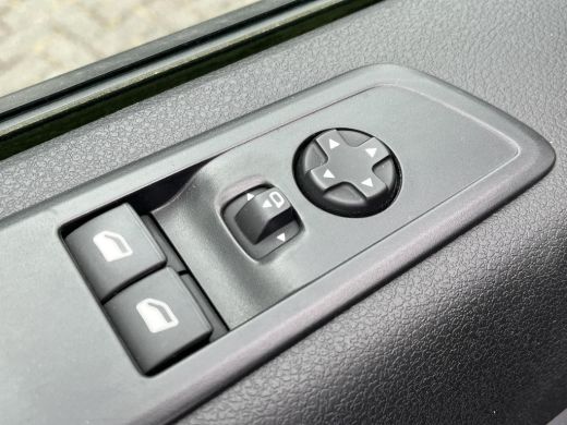 Toyota ProAce 2.0 D-4D Black Line | Automaat | Navigatie | Licht metalen velgen | Bluetooth | ActivLease financial lease