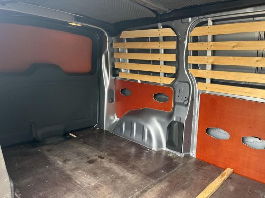 Toyota ProAce 2.0 D-4D Black Line | Automaat | Navigatie | Licht metalen velgen | Bluetooth | ActivLease financial lease