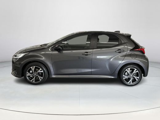 Toyota Yaris 1.5 Hybrid 115 Dynamic ActivLease financial lease