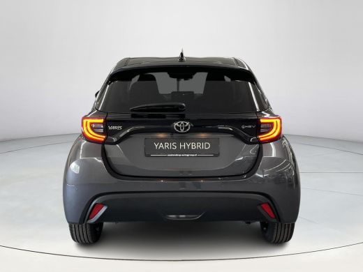 Toyota Yaris 1.5 Hybrid 115 Dynamic ActivLease financial lease