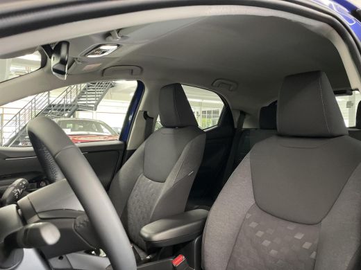 Toyota Yaris 1.5 Hybrid 115 Dynamic ActivLease financial lease