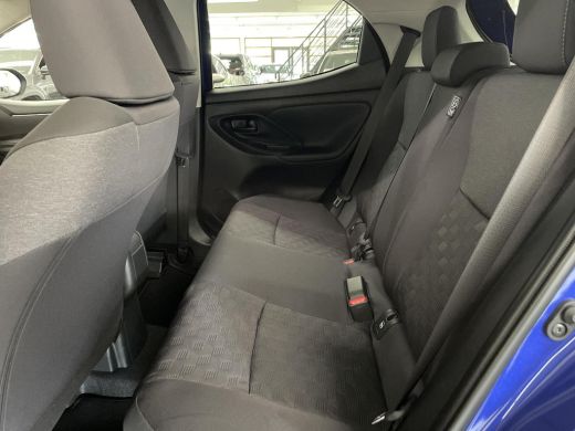 Toyota Yaris 1.5 Hybrid 115 Dynamic ActivLease financial lease