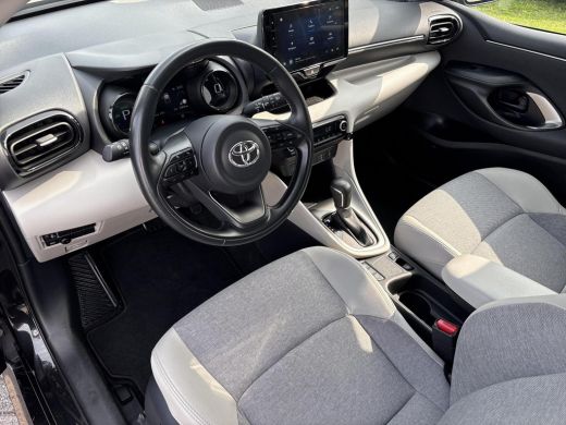 Toyota Yaris 1.5 Hybrid Executive ActivLease financial lease