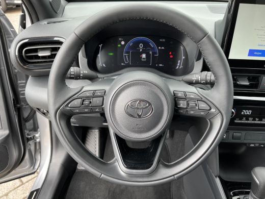 Toyota Yaris Cross 1.5 Hybrid 115 First Edition All in prijs! | Comfort pack! | ActivLease financial lease