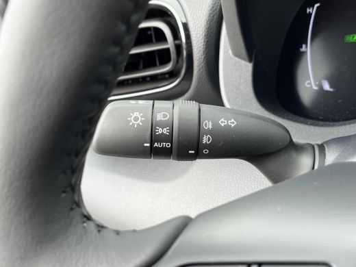 Toyota Yaris Cross 1.5 Hybrid 115 First Edition All in prijs! | Comfort pack! | ActivLease financial lease