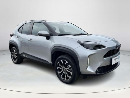Toyota Yaris Cross 1.5 Hybrid 115 First Edition All in prijs! | Comfort pack! | ActivLease financial lease