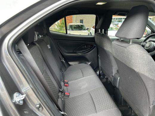 Toyota Yaris Cross 1.5 Hybrid 115 First Edition Stoelverwarming | Stuurverwarming ActivLease financial lease