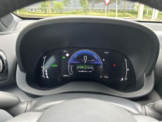 Toyota Yaris Cross 1.5 Hybrid 115 First Edition Stoelverwarming | Stuurverwarming ActivLease financial lease