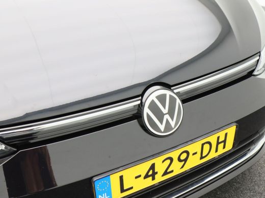 Volkswagen Golf 1.5 eTSi 150 Pk Automaat Style | Adaptive Cruise | CarPlay | Navigatie | Bluetooth | Parkeersenso... ActivLease financial lease