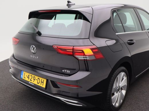 Volkswagen Golf 1.5 eTSi 150 Pk Automaat Style | Adaptive Cruise | CarPlay | Navigatie | Bluetooth | Parkeersenso... ActivLease financial lease