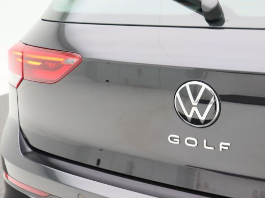 Volkswagen Golf 1.5 eTSi 150 Pk Automaat Style | Adaptive Cruise | CarPlay | Navigatie | Bluetooth | Parkeersenso... ActivLease financial lease