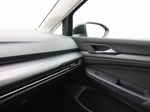 Volkswagen Golf 1.5 eTSi 150 Pk Automaat Style | Adaptive Cruise | CarPlay | Navigatie | Bluetooth | Parkeersenso... ActivLease financial lease