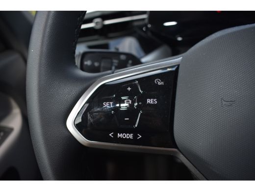 Volkswagen ID. Buzz 1st 77kWh | TREKHAAK | NAVIGATIE | 2X ELEKTR. SCHUIFDEUR | ELEKTR. A. KLEP ActivLease financial lease