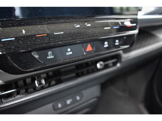 Volkswagen ID. Buzz 1st 77kWh | TREKHAAK | NAVIGATIE | 2X ELEKTR. SCHUIFDEUR | ELEKTR. A. KLEP ActivLease financial lease